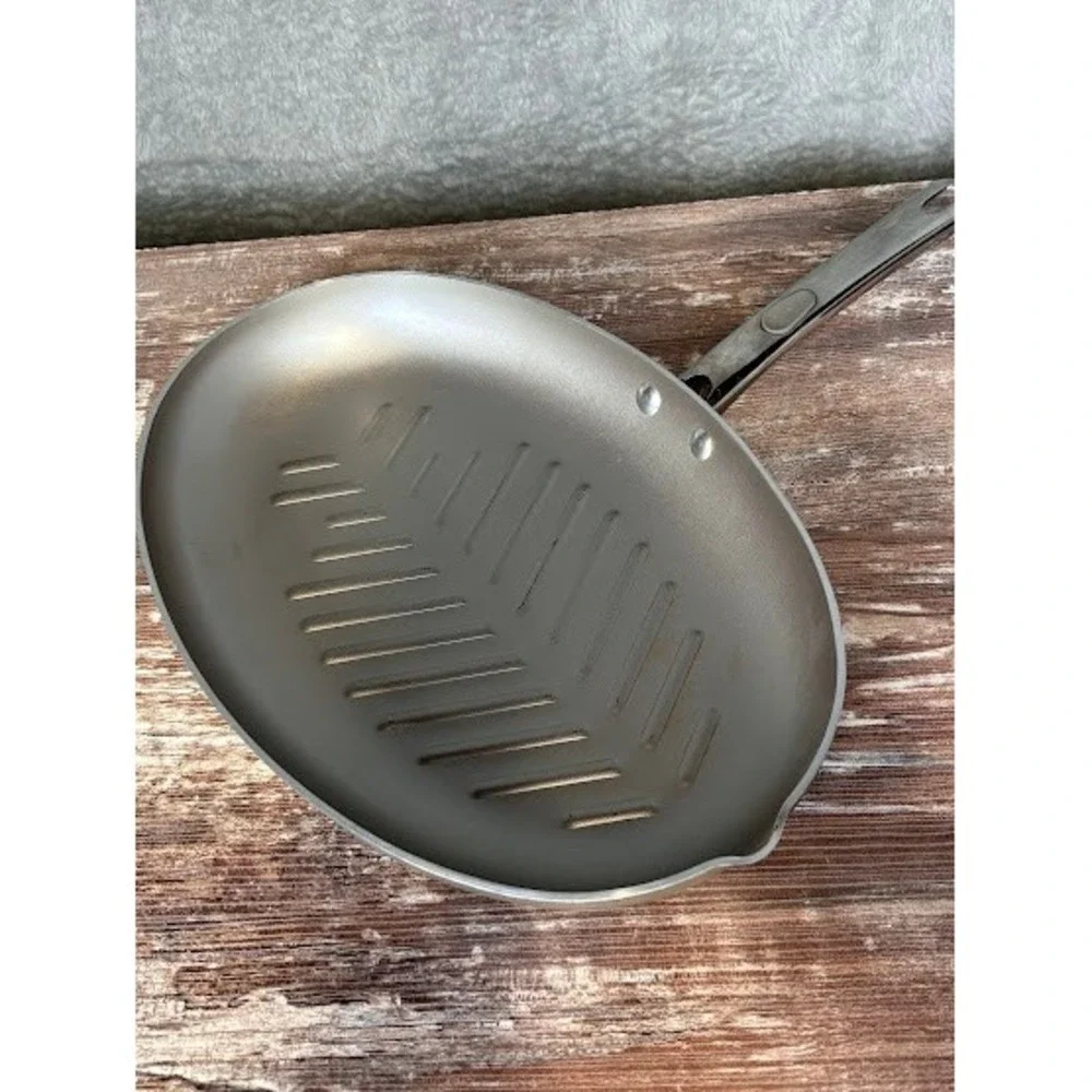 Oval Grill Pan Heavy Duty Cast Aluminum Nonstick Stovetop Cooking‎